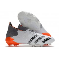 Buty Piłkarskie Adidas Predator Freak.1 FG Biały Srebro Czerwony